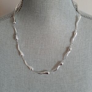 Elegant Silver Necklace
